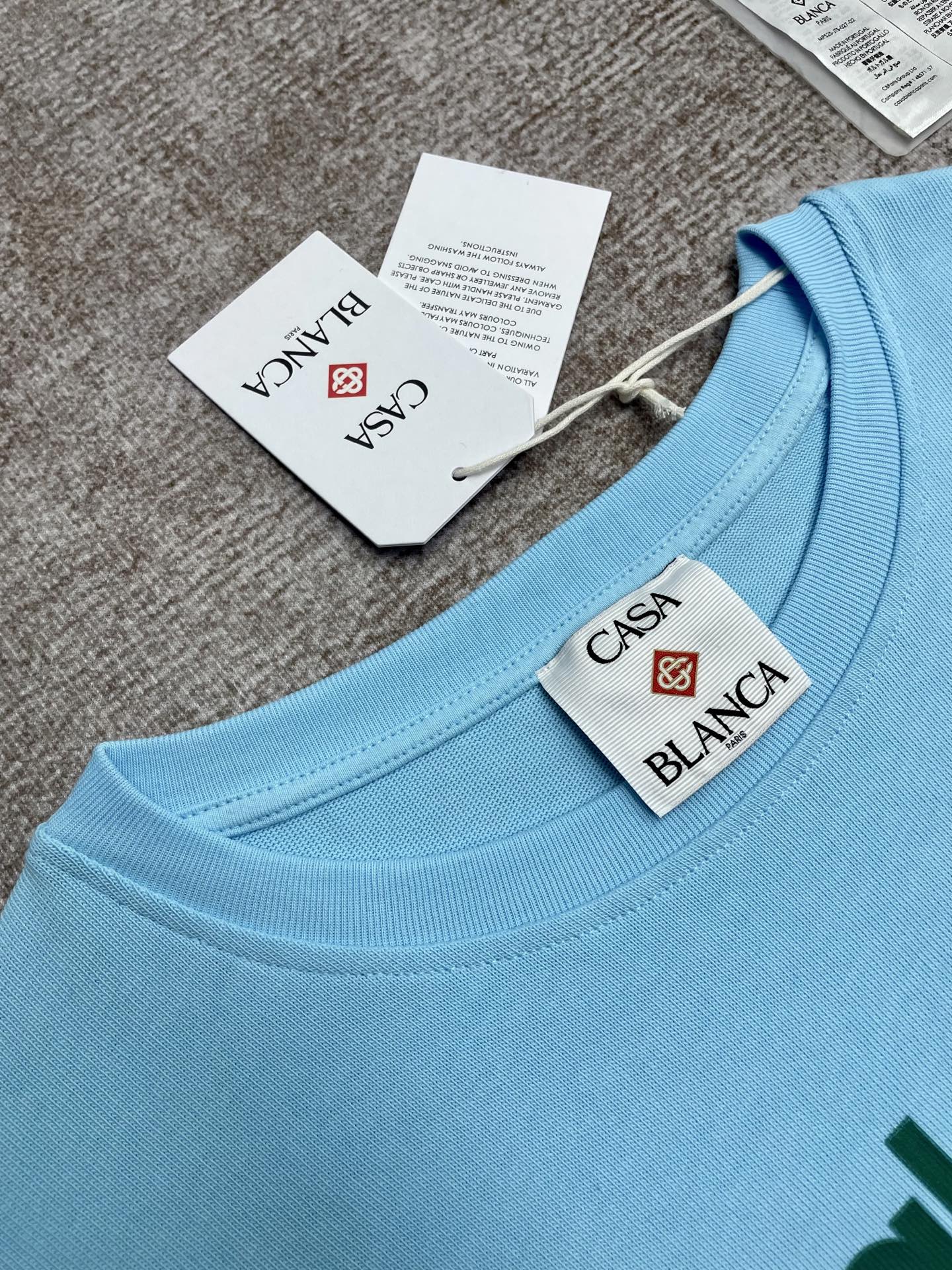 25 Short-sleeved T-shirt
