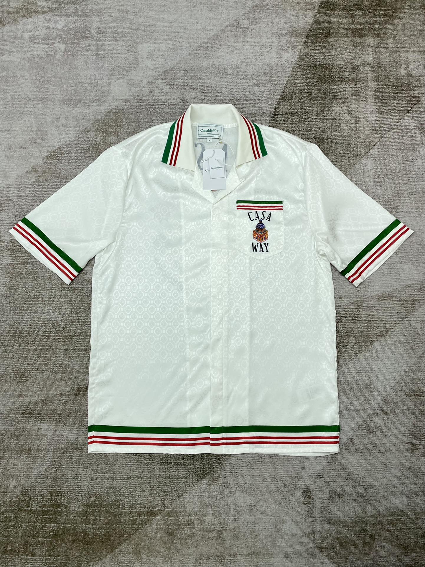 Silk fabric short-sleeved shirt