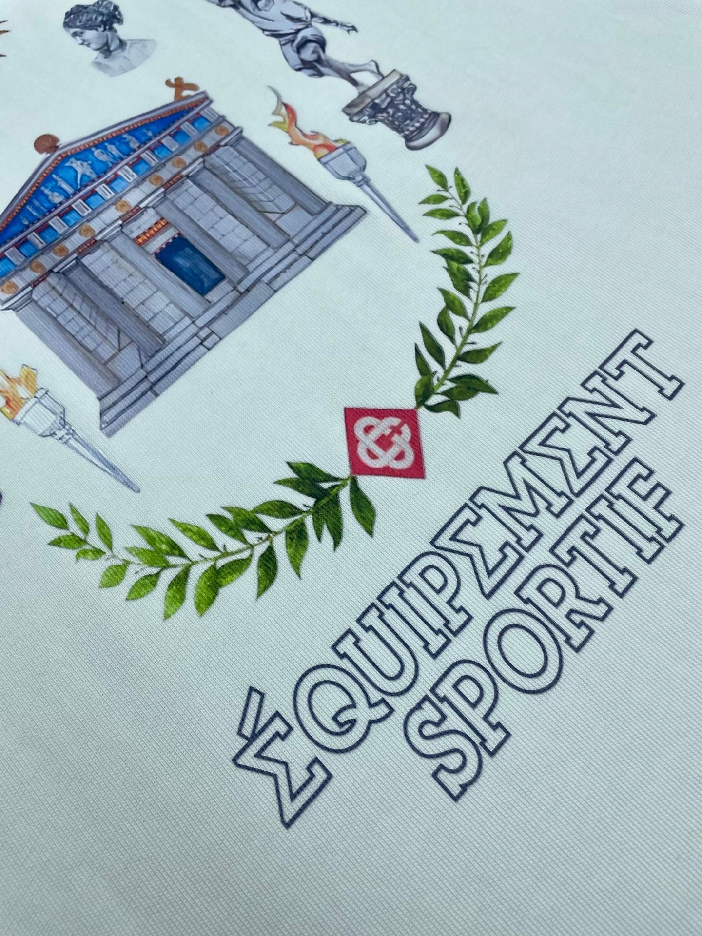 Short-sleeved T-shirt
