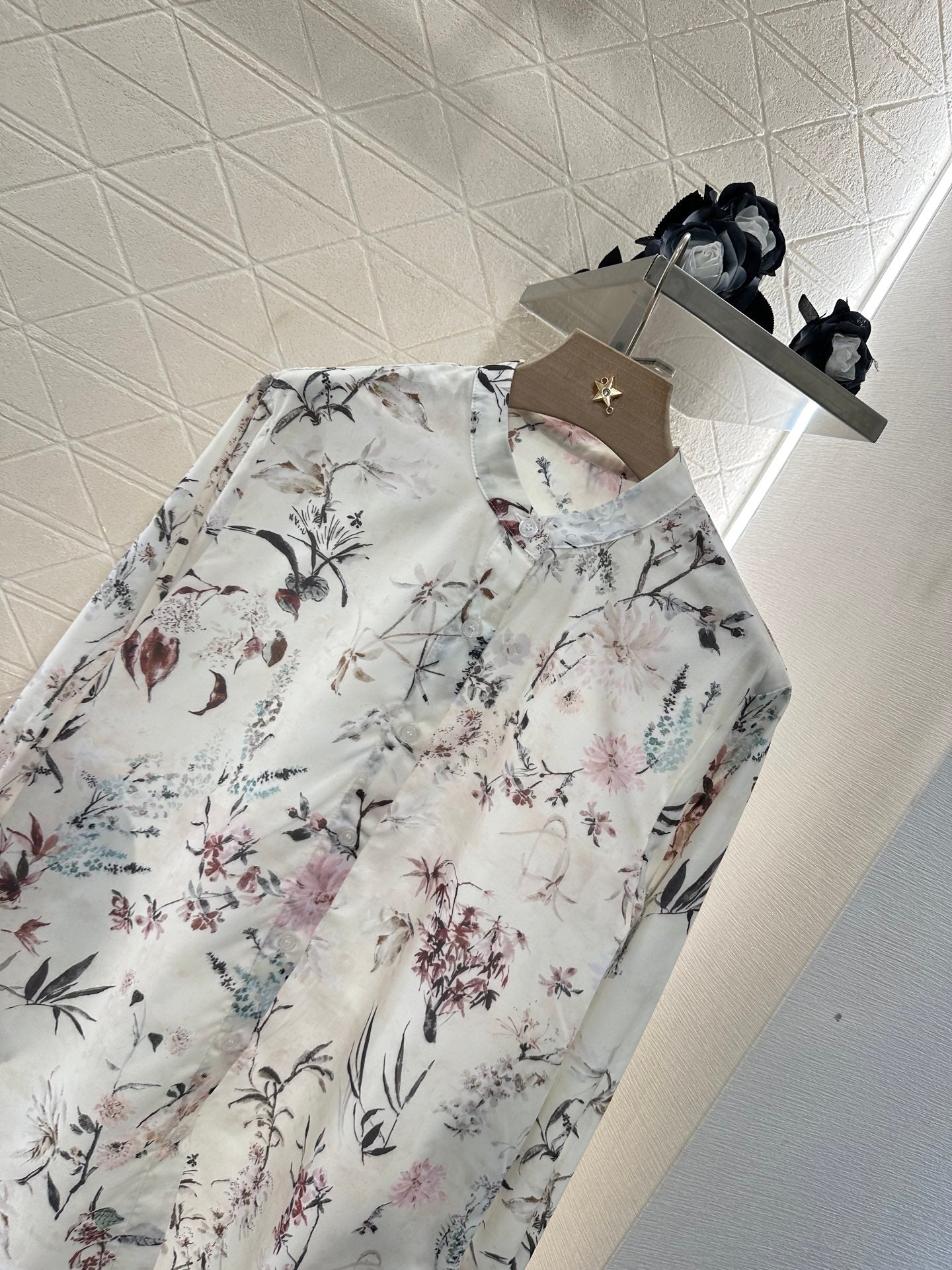 D 25 printed shirt