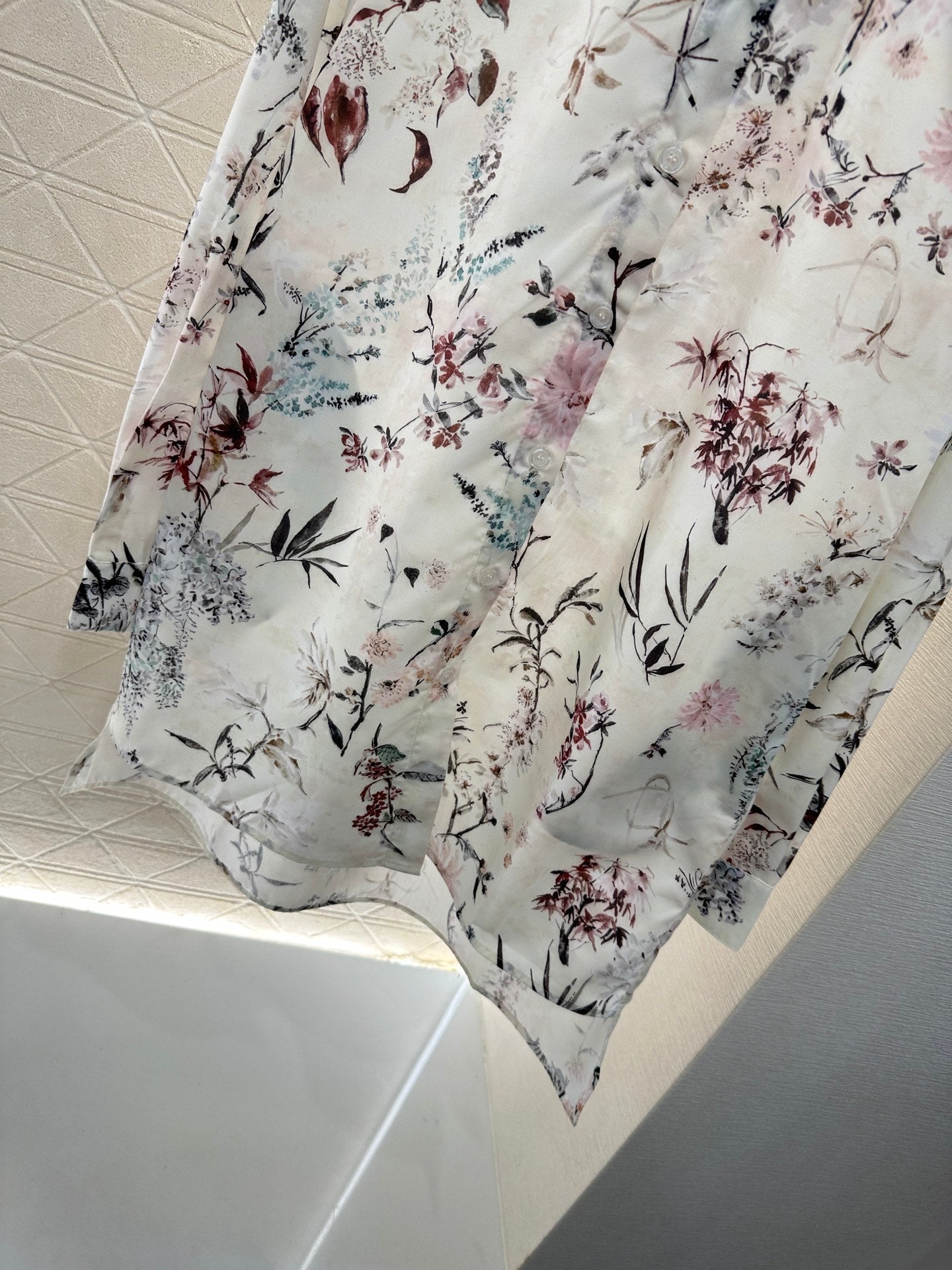 D 25 printed shirt
