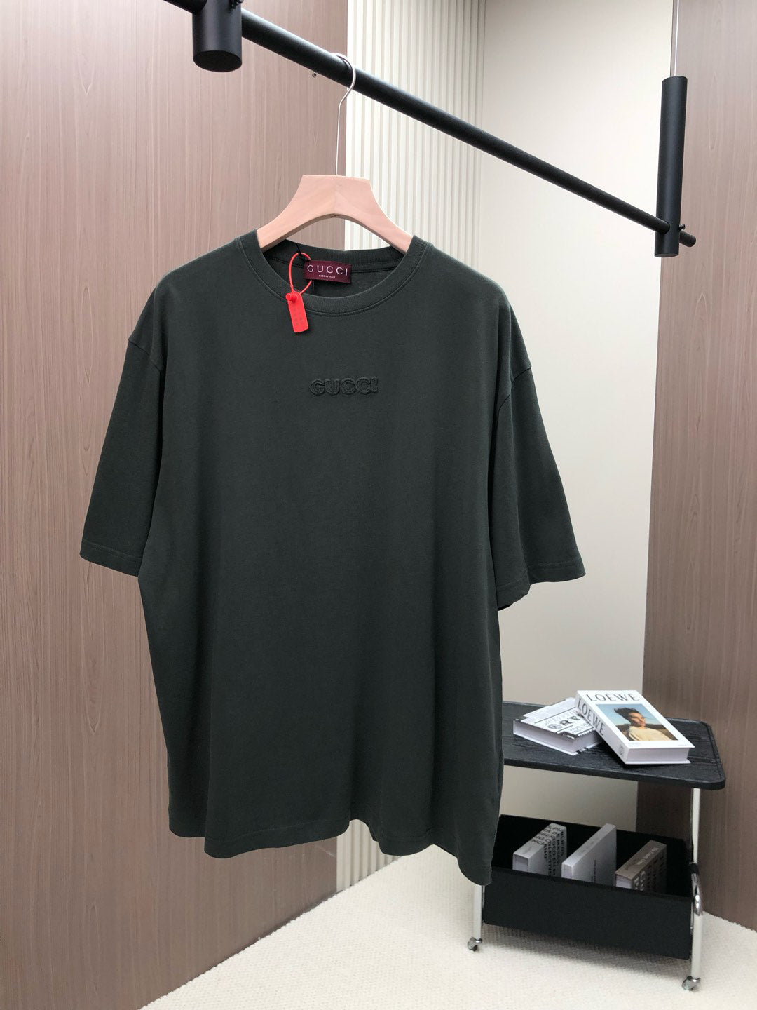 25 logo embroidered short sleeves
