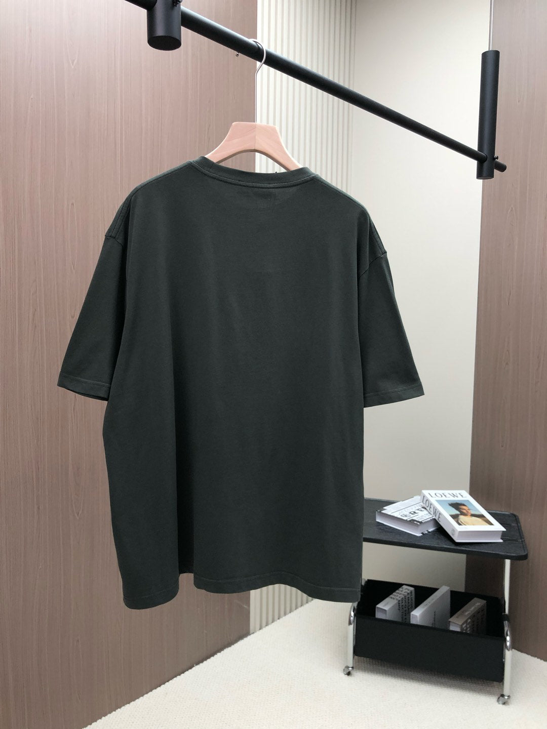25 logo embroidered short sleeves