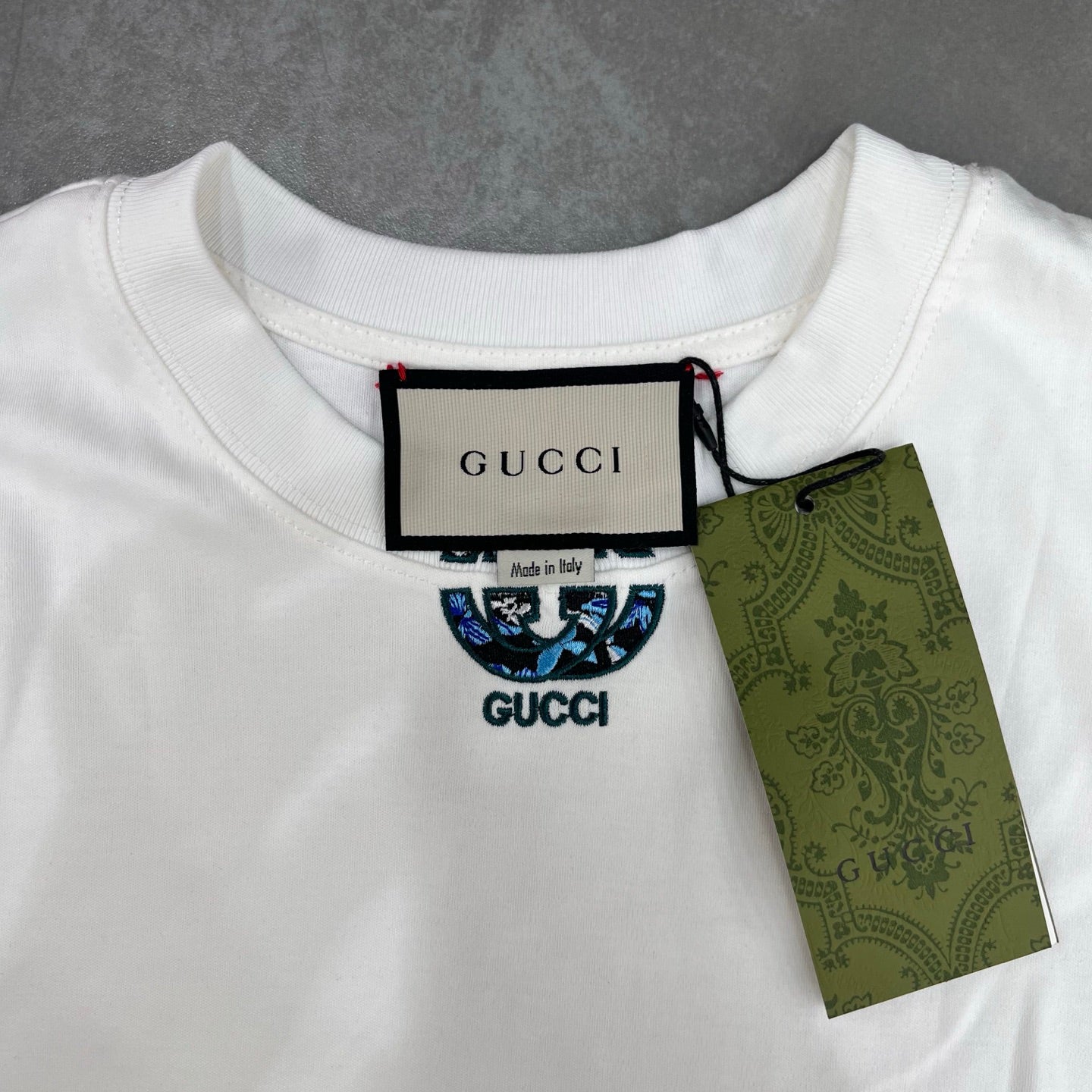 25 new limited edition embroidered logo short sleeves