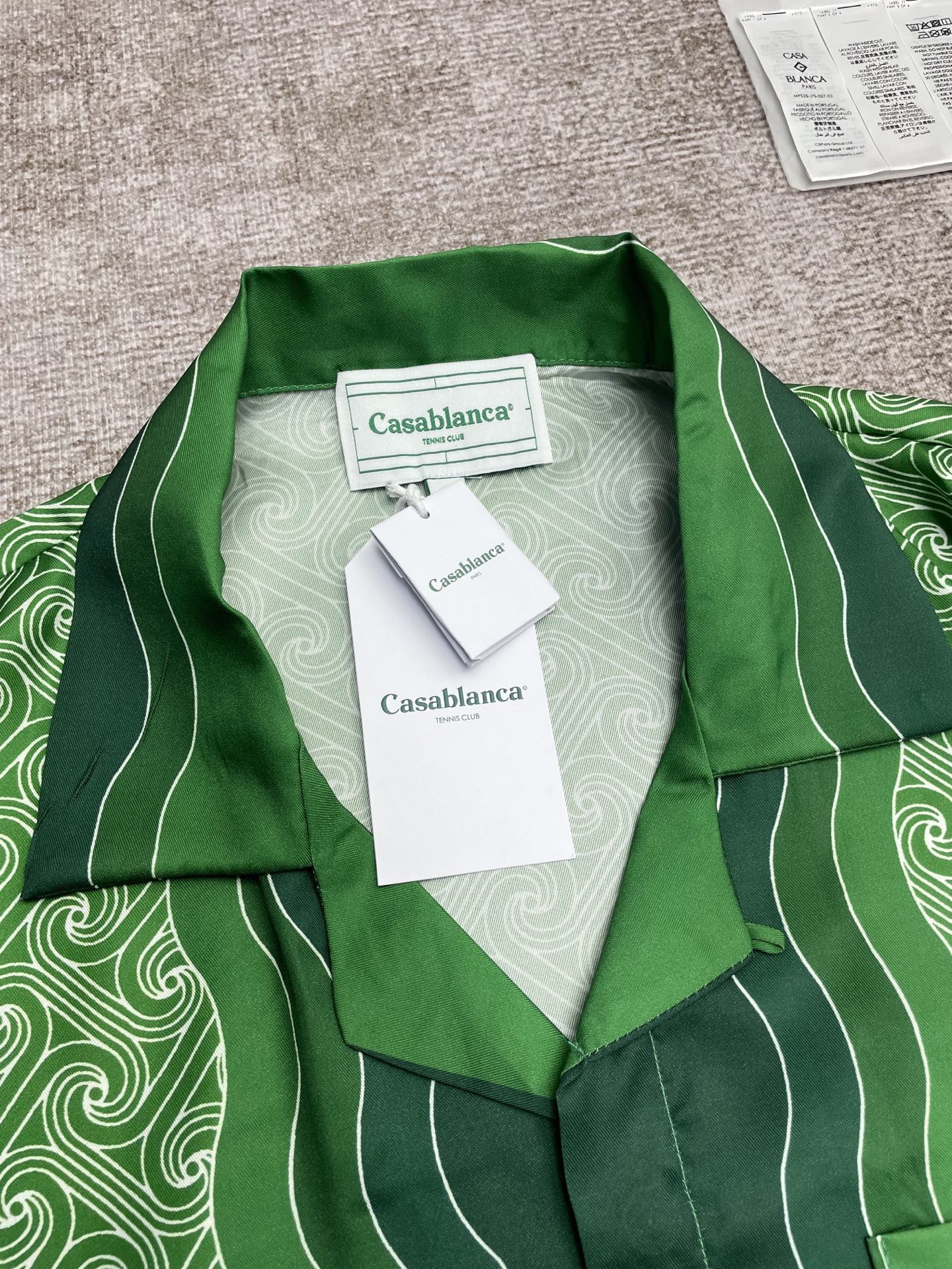 25 new silk short-sleeved shirt