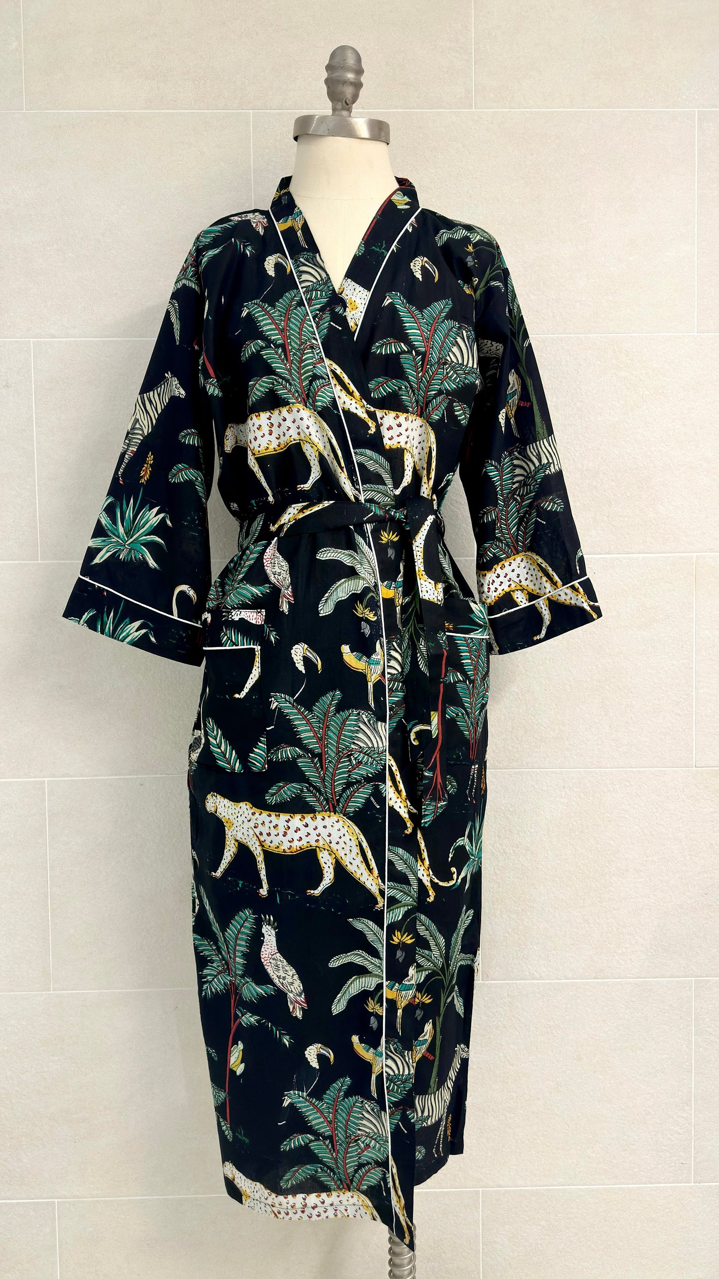 BATH ROBE