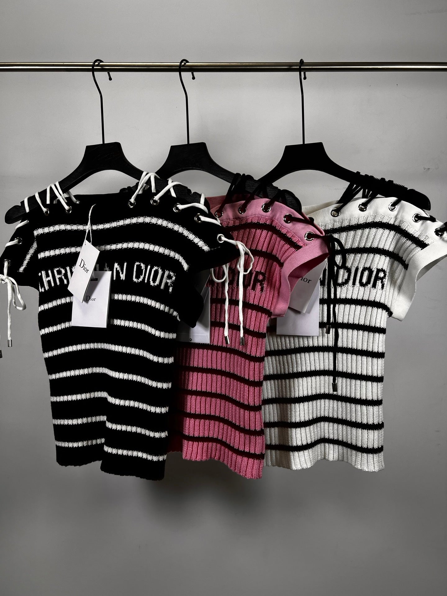 25SS Striped knitted top