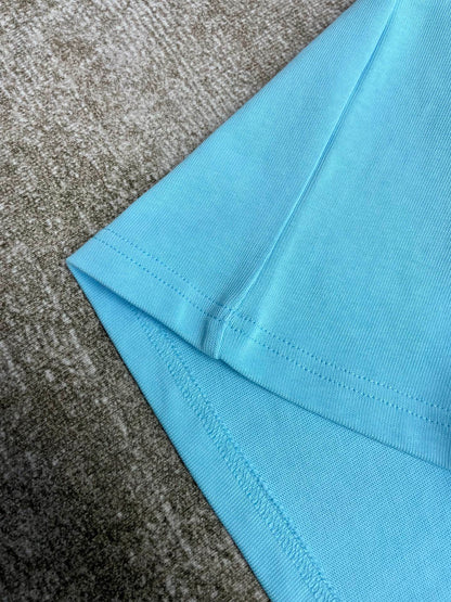 25 Short-sleeved T-shirt