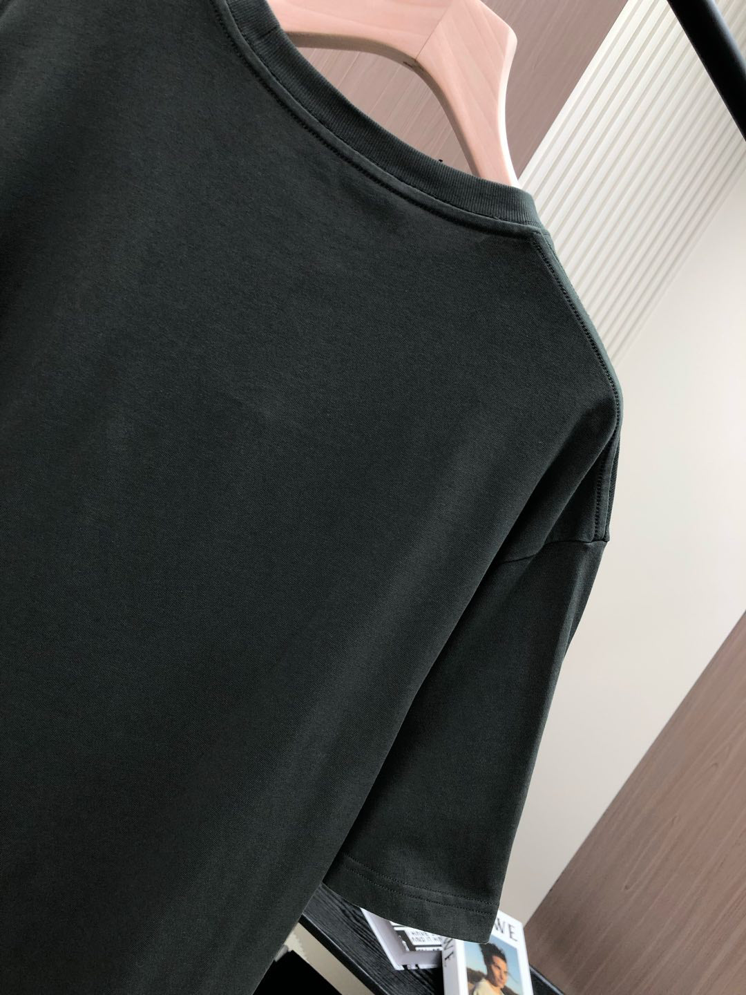 25 logo embroidered short sleeves