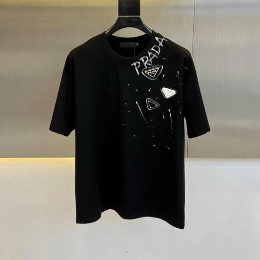 25 Street Style Graffiti with Metallic Element T-Shirt