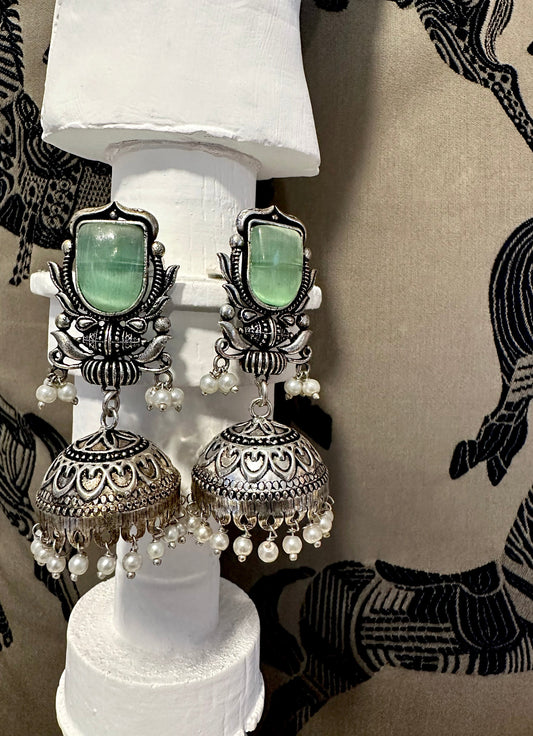 MI AMORE EARRINGS- SAGE