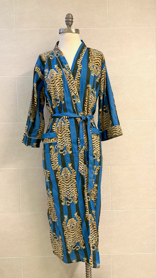 BATH ROBE