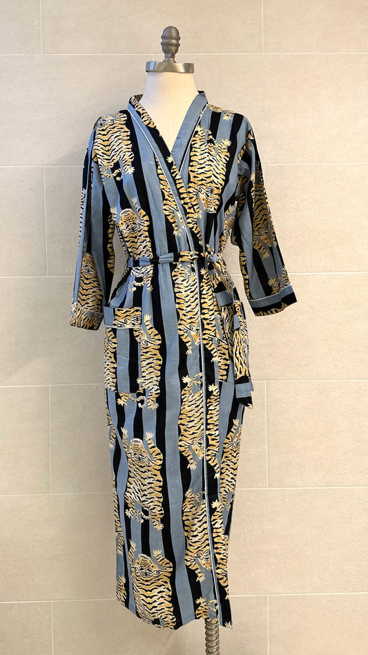 BATH ROBE