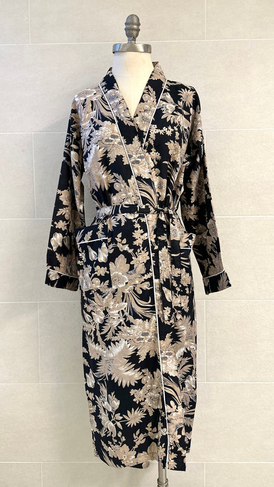 BATH ROBE