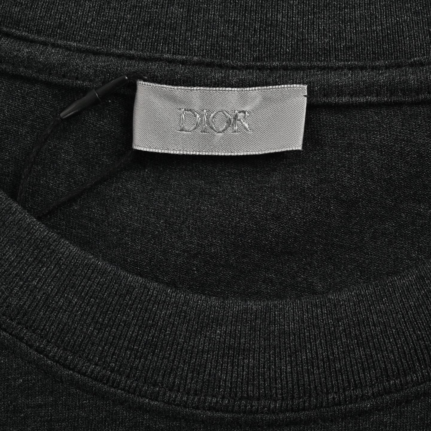 25ss Embroidered letters in dark gray short sleeves
